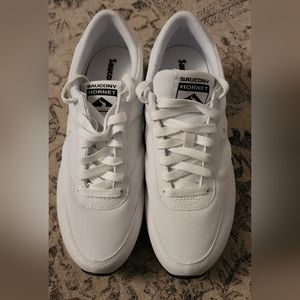 Women's Saucony white athletic shoes